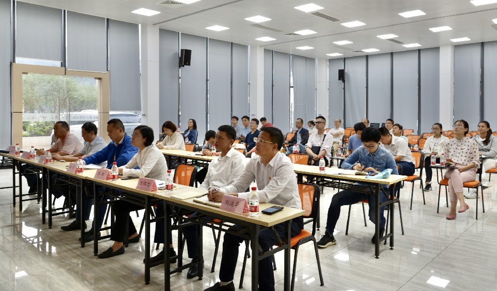 bwin必赢电子唯一官网,集团举办党史学习教育专题宣讲会